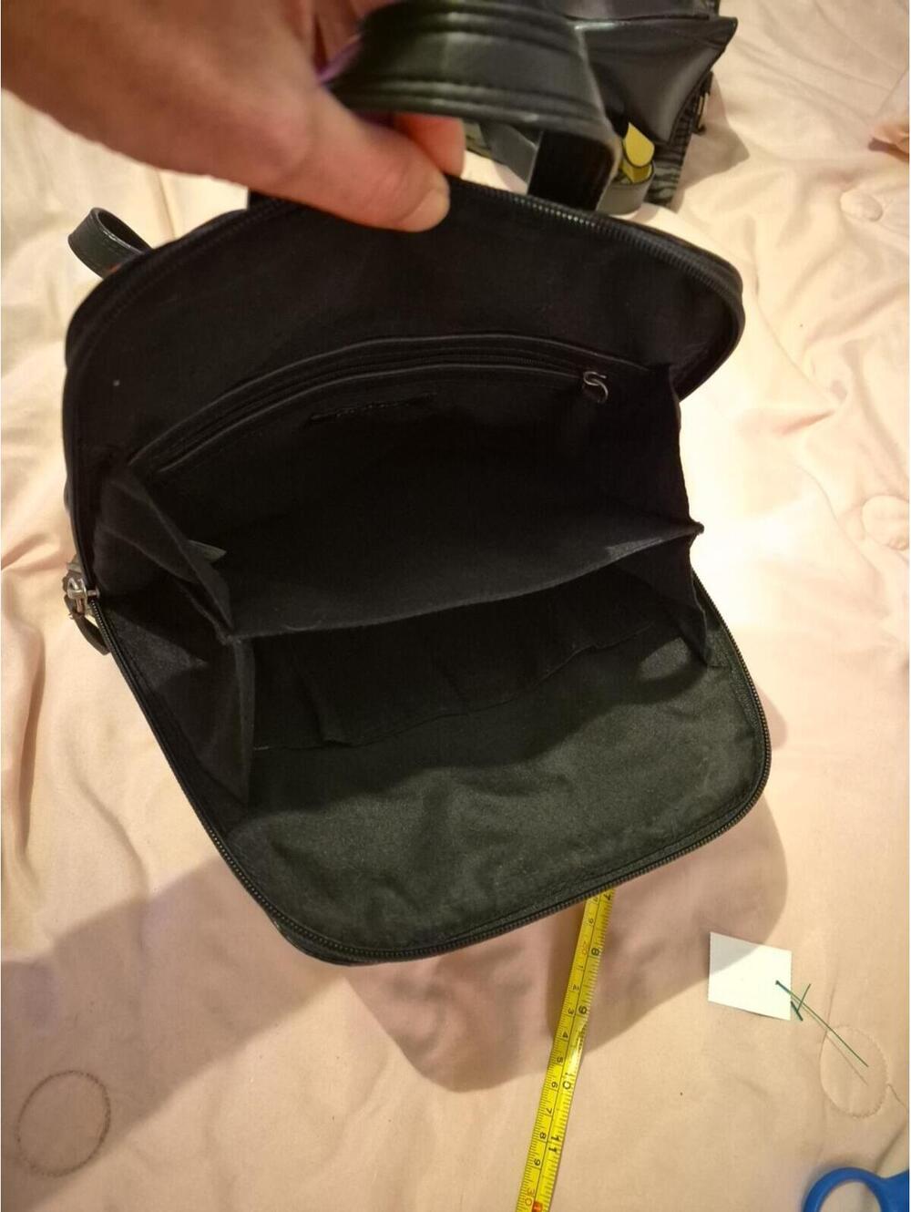 Authentic VTG Rolfs Black Leather Bacpack Purse Satchel Bag 10×10" - Picture 6 of 9